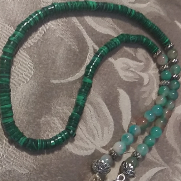 Handmade necklace with unusual ruby and zoisite sl - Picture 3 of 5